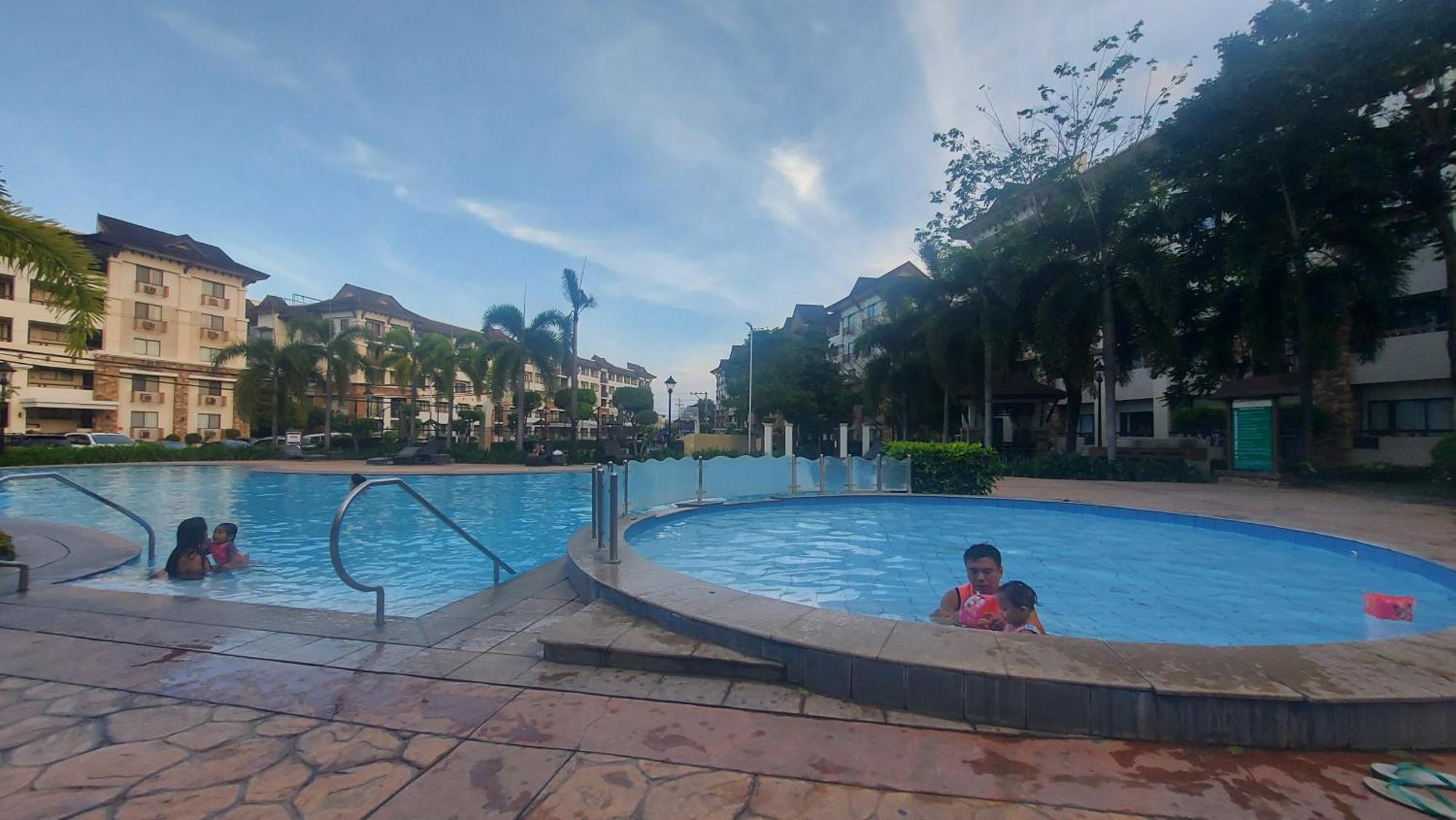 1Bedroom One Oasis Condo Fullyfurnished Davao Stadt Exterior foto